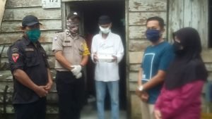 Polsek Gerunggang dan KBPP Polri Pangkalpinang Salur 1000 Nasi Kotak ke Warga Masyarakat