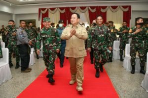 Kasad Dampingi Menhan RI Kunjungan Kerja ke Akademi Militer