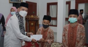 Pemkab Bangka Beri Santunan Bagi 50 Anak Yatim dan Tahfiz Qur’an