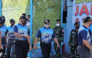 KASAU Ikuti Lomba Menembak di AWR Buding Belitung Timur