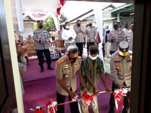 Kapolres Hadiri Bedah Rumah HUT Bhayangkara ke- 75