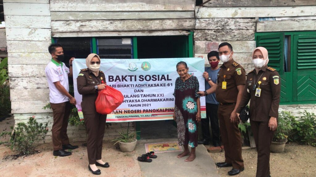 Baksos Kejari Pangkalpinang Sambut Hari Bhakti Adhyaksa Ke 61 dan HUT Ikatan Adhyaksa Dharmakarini Ke XXI