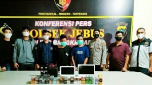 Polsek Jebus Amankan Dua Residivis Pembobol Toko