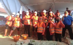 Rudianto Tjen Lakukan Peletakan Batu Pertama Pembangunan Sekretariat DPC PDI Perjuangan Kota Pangkalpinang