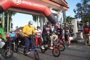 Warga Pangkalpinang Antusias Ikuti Gowes Bersama Sobat Molen