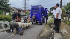 Atasi Genangan Air, Dinas PUPR Kota Pangkalpinang Gelar Uji Coba Pompa Mobile