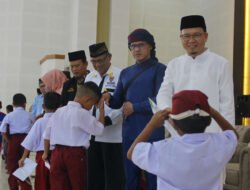 Melalui Zakat Berdaya, 1.340 Siswa-Siswi SD dan SMP di Bangka Tengah Terima Santunan