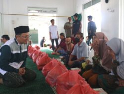Introspeksi Diri dan Senantiasa Bersyukur, Pesan Algafry Saat Sholat Jumat di Lampur