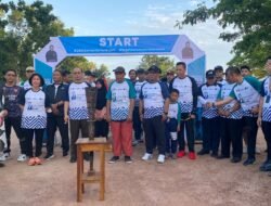Momentum Hari Jadi Ke 25 Tahun, BUMN Gelar Jalan Sehat di Kabupaten Bangka Tengah
