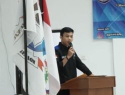 Ketukan Palu Oligarki Kapitalisme dalam UU Ciptaker Membunuh Perlahan
