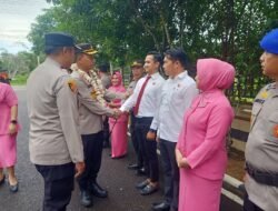 Prosesi Pedang Pora Sambut Kedatangan Kapolres Basel, AKBP Trihanto Nugroho