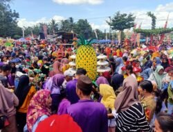 Masyarakat Kecamatan Airgegas Antusias Sambut Festival Ngarak Teluk Herujo