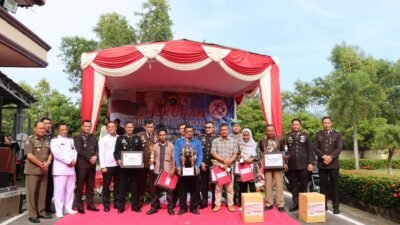 Pos Kamling Tirta Lestari Kampung Air Terjun Mentok Sabet Juara I Terbaik Se-Kabupaten Bangka Barat