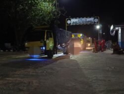 Diduga 2 Unit Mobil Dump Truk Bawa Pasir Timah Dari Belitung Melalui Pelabuhan Sadai