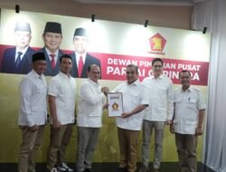 Gerindra Serahkan Rekomendasi Kepada Erzaldi-Yuri di Pilgub Babel, Ahmad Muzani Berikan Wejangan Khusus