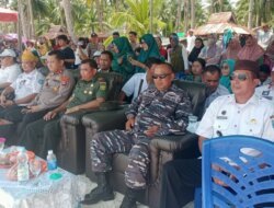 Ribuan Orang Padati Pantai Siangau Desa Teluk Limau Ikuti Perhelatan Akbar ” Pesta Adat Rabu Kasan ” Tahun 2024