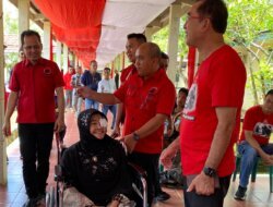 Molen – Hakim Dampingi Pasien Operasi Katarak Gratis, Rudianto Tjen : Wujud Kerja Nyata PDI Perjuangan untuk Masyarakat Babel