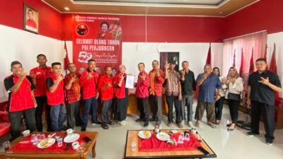 Jaga Marwah Partai, Ketua DPC PDI Perjuangan Bangka Ambil Formulir Bacabup Bangka