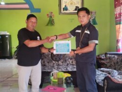 Tingkatkan Hasil Tangkapan Nelayan, PT TIMAH Tbk Serahkan Jaring untuk KUB Karya Bersatu 