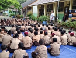 Wujudkan Sekolah Ramah Anak, Satreskrim Polres Basel Sosialisasi Anti-Kekerasan di SDN 17 Toboali
