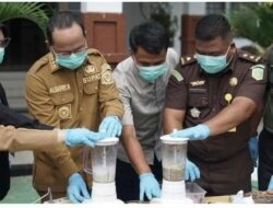 Sinergi Forkopimda Bangka Tengah Musnahkan Ratusan Gram Narkoba dan Barang Bukti Lainnya