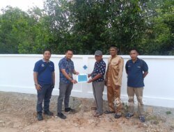 PT TIMAH Tbk Dukung Pembangunan Pagar TPU, Tingkatkan Sarana Prasarana Warga Desa Gemuruh