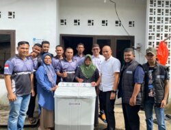 Sinergi Tim Baher dan Pemda Bangka Selatan Salurkan Bantuan Pendidikan Hingga Alat Usaha di Tanjung Ketapang​