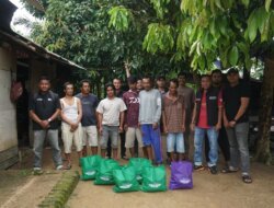 Jumat Berkah, Tim Baher Salurkan 60 Paket Sembako Untuk Nelayan Pesisir Tanjung Ketapang​