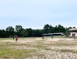 Satgas TMMD Laksanakan Senam Kerja dan Olahraga Bersama Masyarakat Pulau Lepar