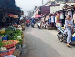 Aktivitas Jual Beli di Pasar Lama Toboali Berjalan Lancar Selama Ramadhan