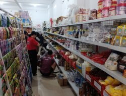 ​H-9 Lebaran, Toko Bahan Kue Hanna di Toboali Mulai Diserbu Pembeli