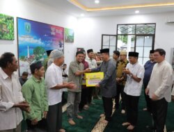 Safari Ramadan di Belitung, Gubernur Hidayat Arsani Salurkan Bantuan dan Ajak Perkuat Persatuan
