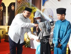 PT TIMAH Berbagi Kebahagiaan Ramadan Bersama Anak Yatim di Pulau Kundur