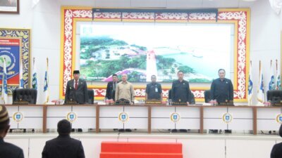 Gubernur Hidayat Arsani Resmi Terima Rekomendasi DPRD atas LKPJ Tahun 2025