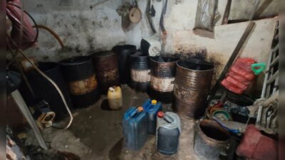Polda Babel Gerebek Gudang Penimbunan BBM Subsidi Di Pangkalpinang, Ribuan Liter Solar Disita