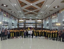 Investasi SDM Sukses, 20 Mahasiswa Beasiswa Tim BAHER dan Yayasan ANC Resmi Wisuda di UT