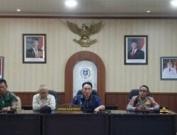 Aksi Demo Memanas, Ratusan Mahasiswa Datangi Gedung DPRD Babel
